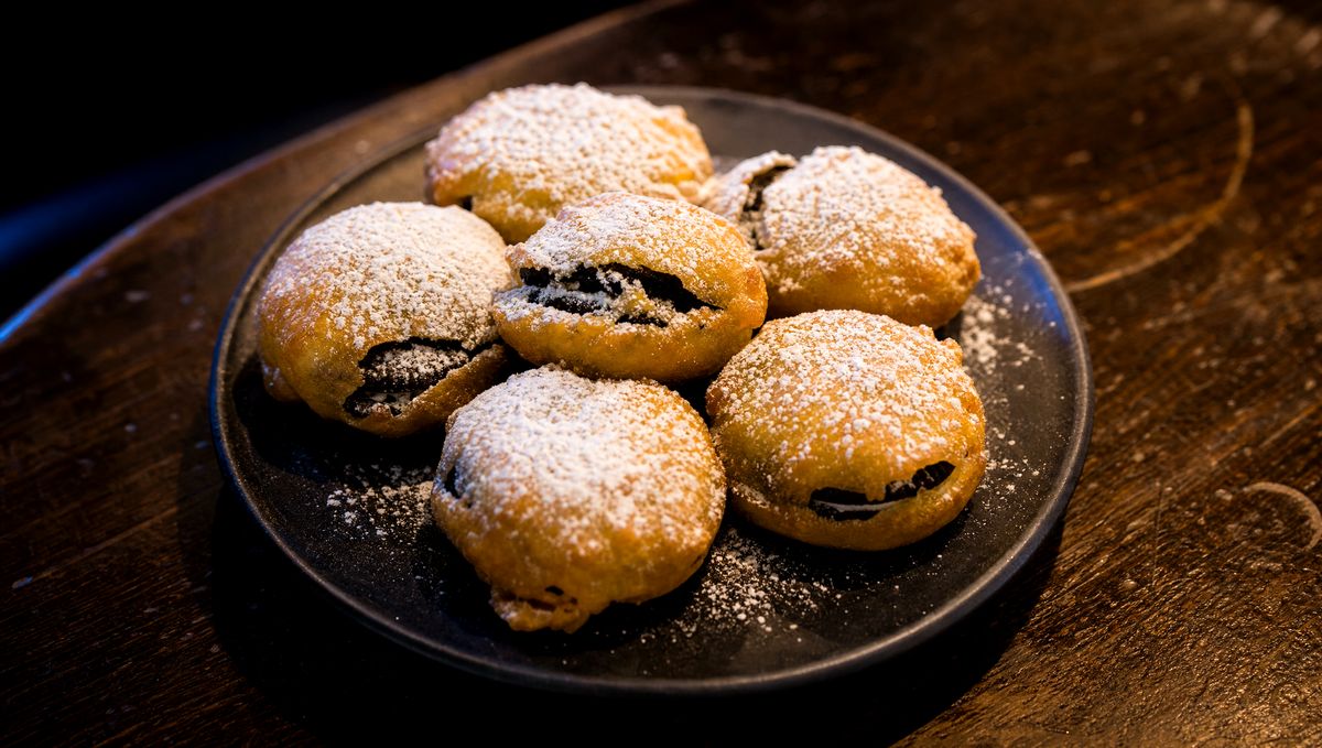 Deep Fried Oreos at Dingers Sports Bar and Grill